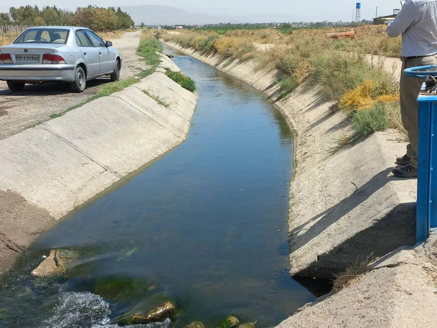 کانال آب و مستندات میدانی